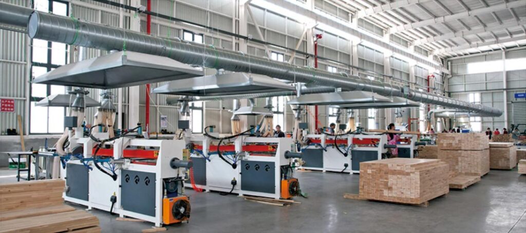 بناء ملعب بادل